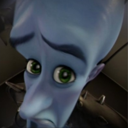 Megamind Espiando